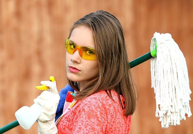 Top 10 DIY Spring Cleaning Solutions